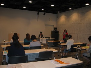 離婚をめぐる法律講座の様子